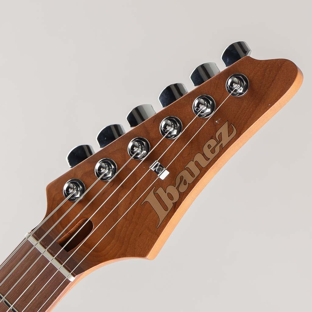 AZ22S2 / Black Black アメリカ村店