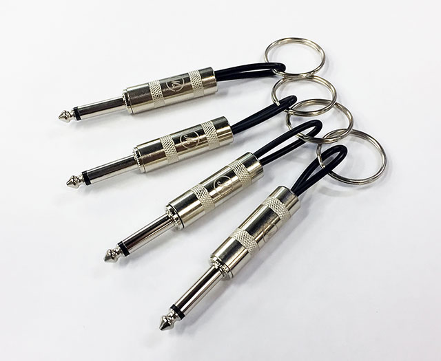 《在庫限り》 Pluginz Marshall マーシャル Silver Jubilee Amp Jack Rack キーホルダー with 4 keychains プラグインツ