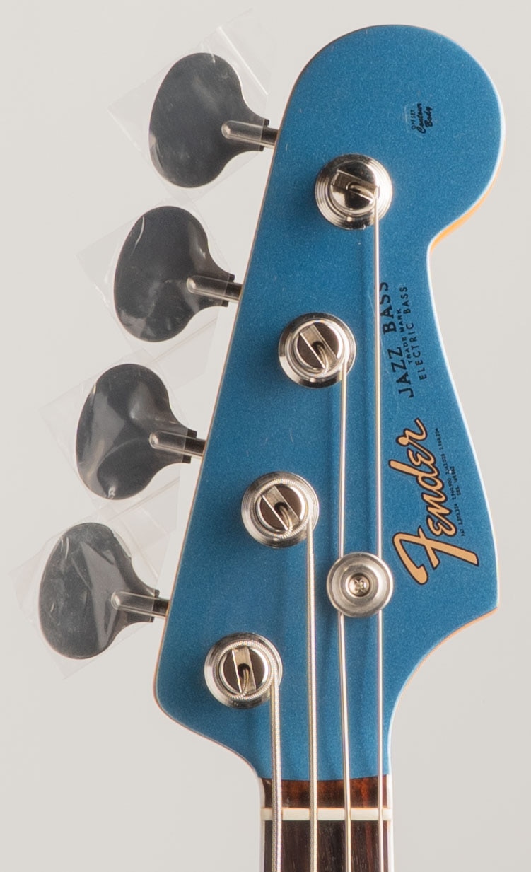 American Vintage II 1966 Jazz Bass / Lake Placid Blue