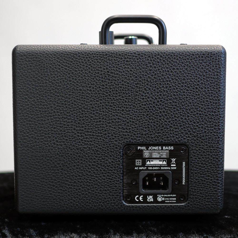 X4 / Black Black BASS SIDE