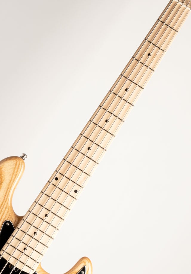 Hermes Series M70-5 / Natural