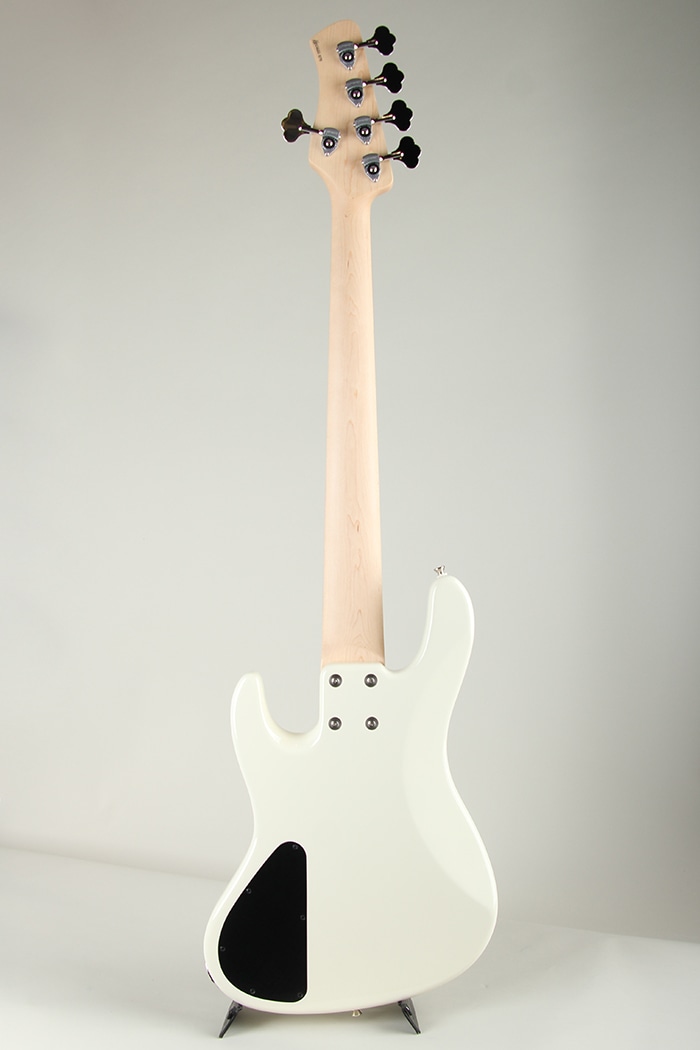 Hermes Series RV5 Olympic White