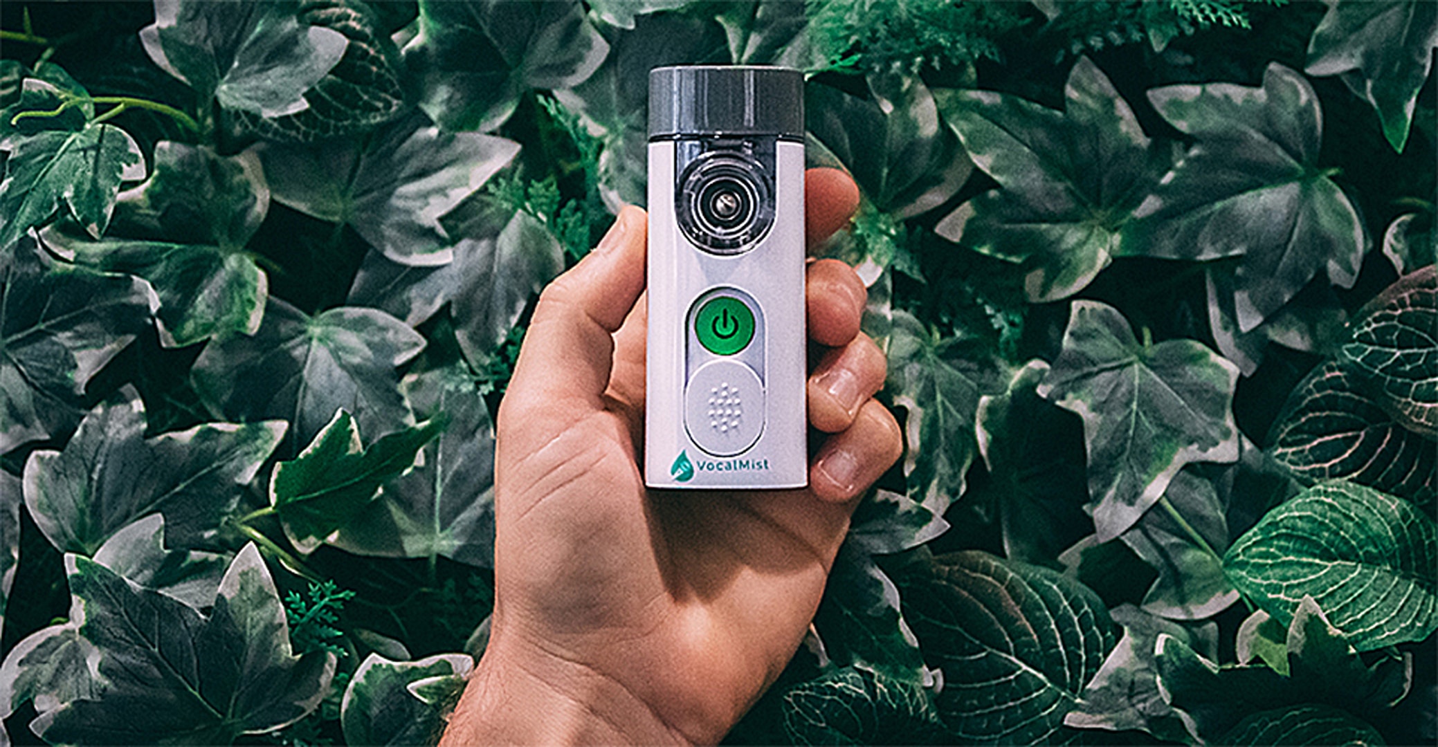 Portable Nebulizer ポータブルセット (ネブライザー + Isotonic Saline8p + トラベルケース 付き) ポータブルセット 梅田店