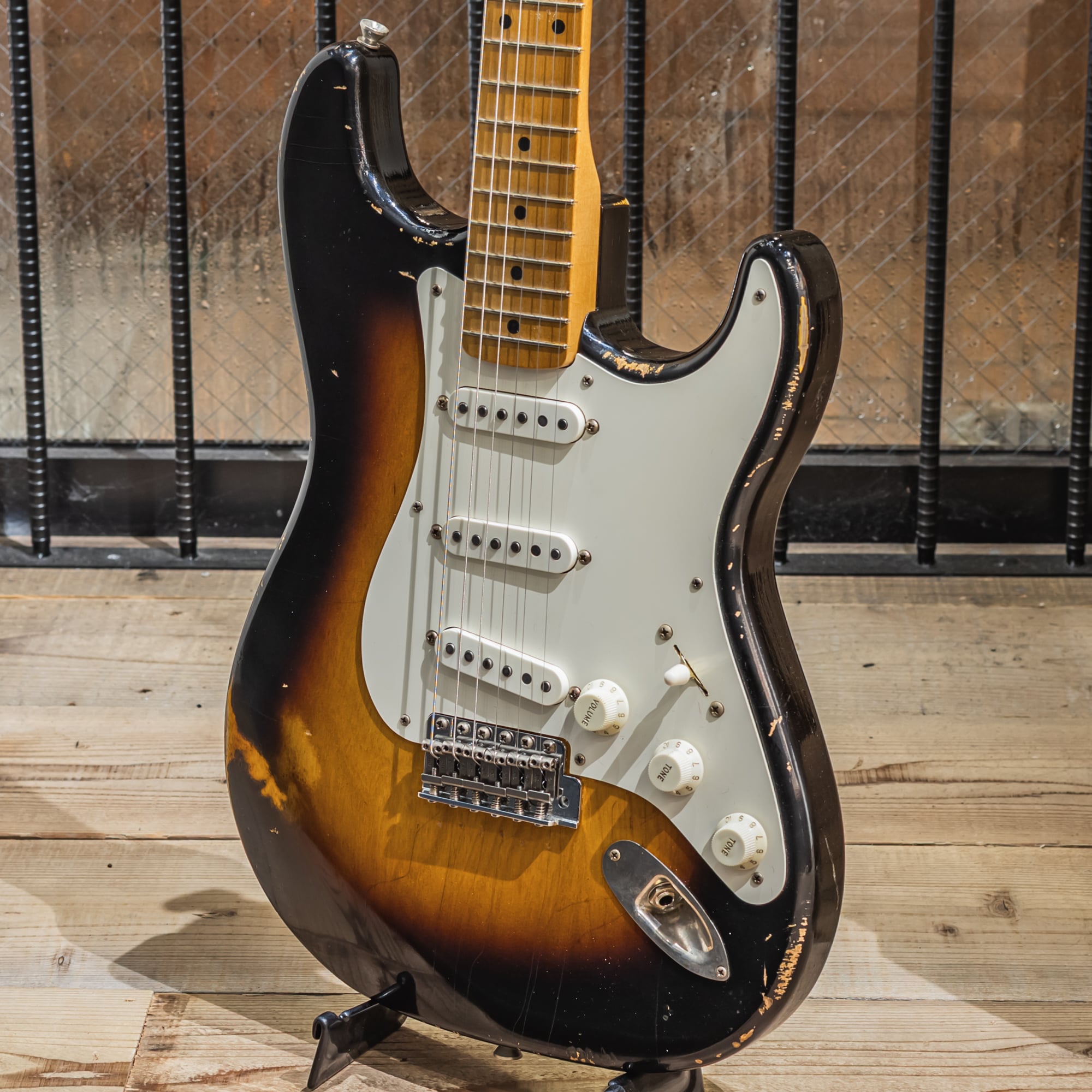 Contour Whiteguard "Ash Body" Two Tone Burst Road Killed