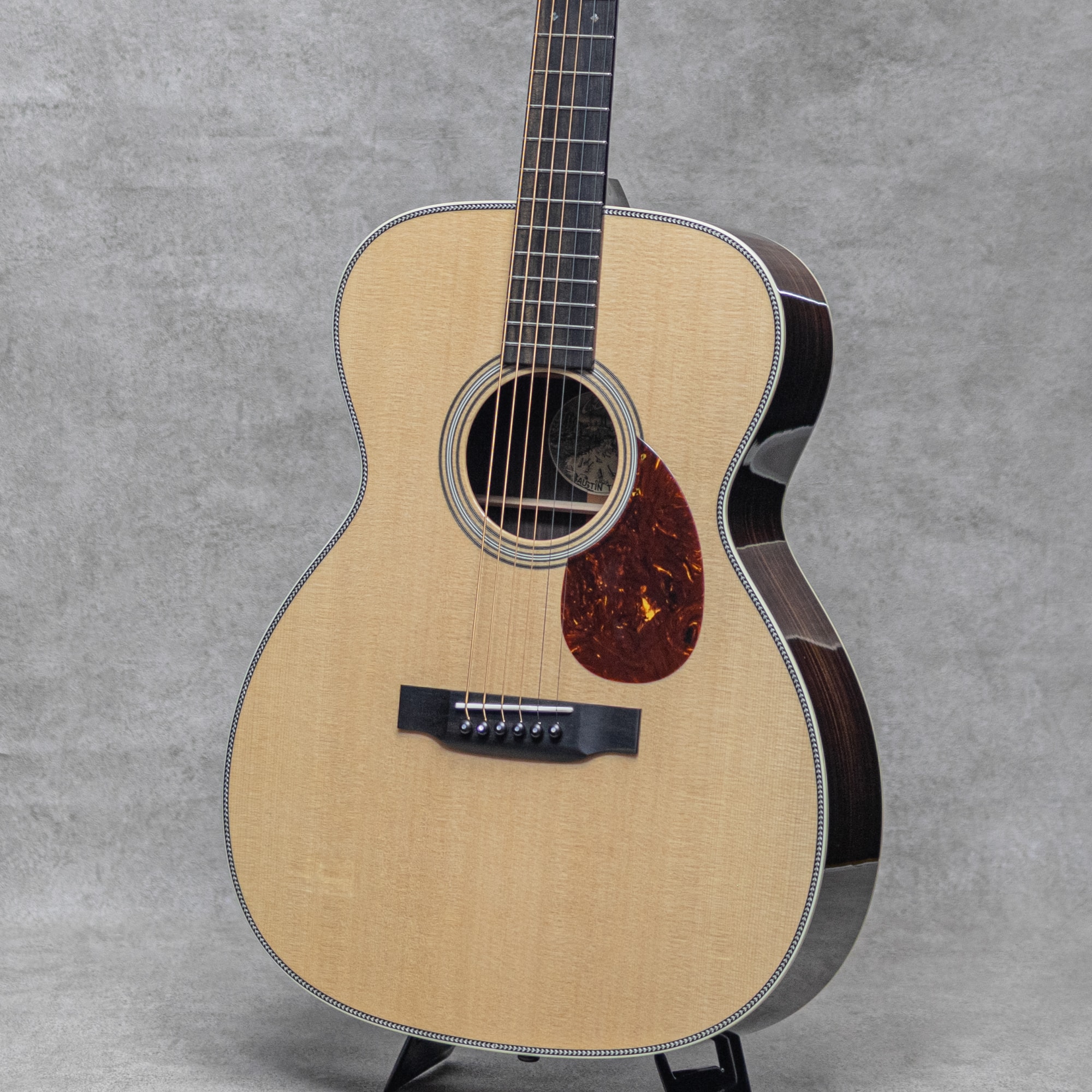 OM2H Q Sitka Spruce