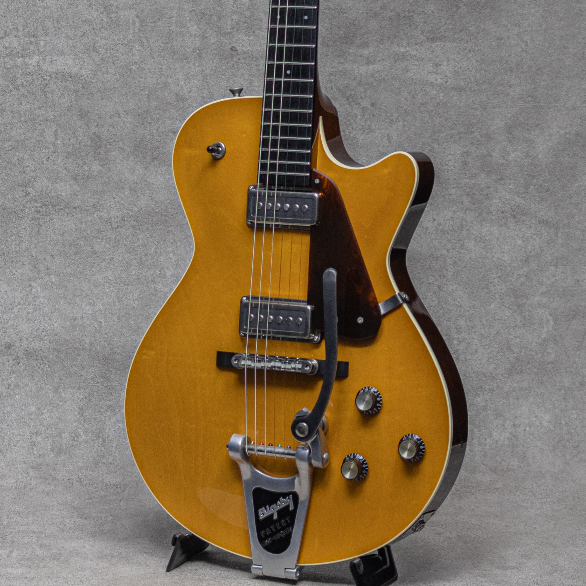 470JL Antique Blonde / 2023