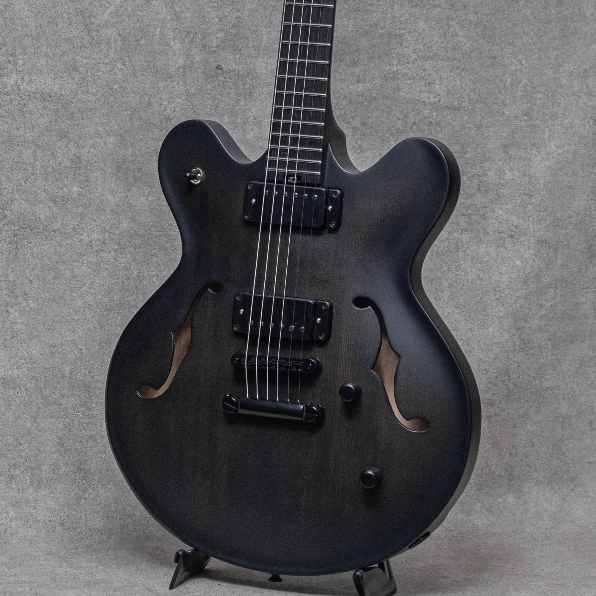 Model 35 Chambered Semi-hollow Black Smoke Sunburst Stain S/N:755