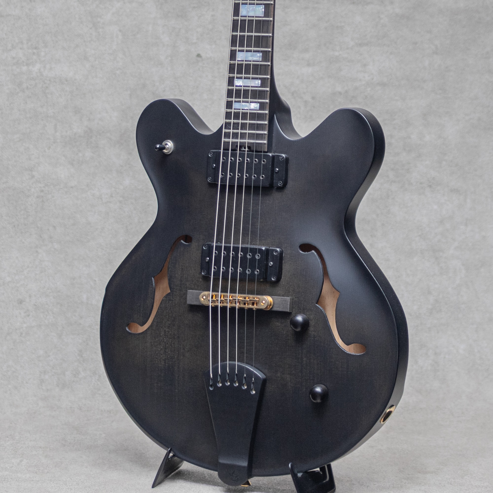 Model 35 Chambered Semi-hollow Black Smoke Stain Block Position Gold Hardware S/N:754