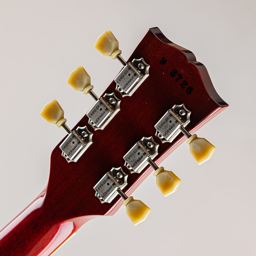 Les Paul Classic Plus Translucent Red