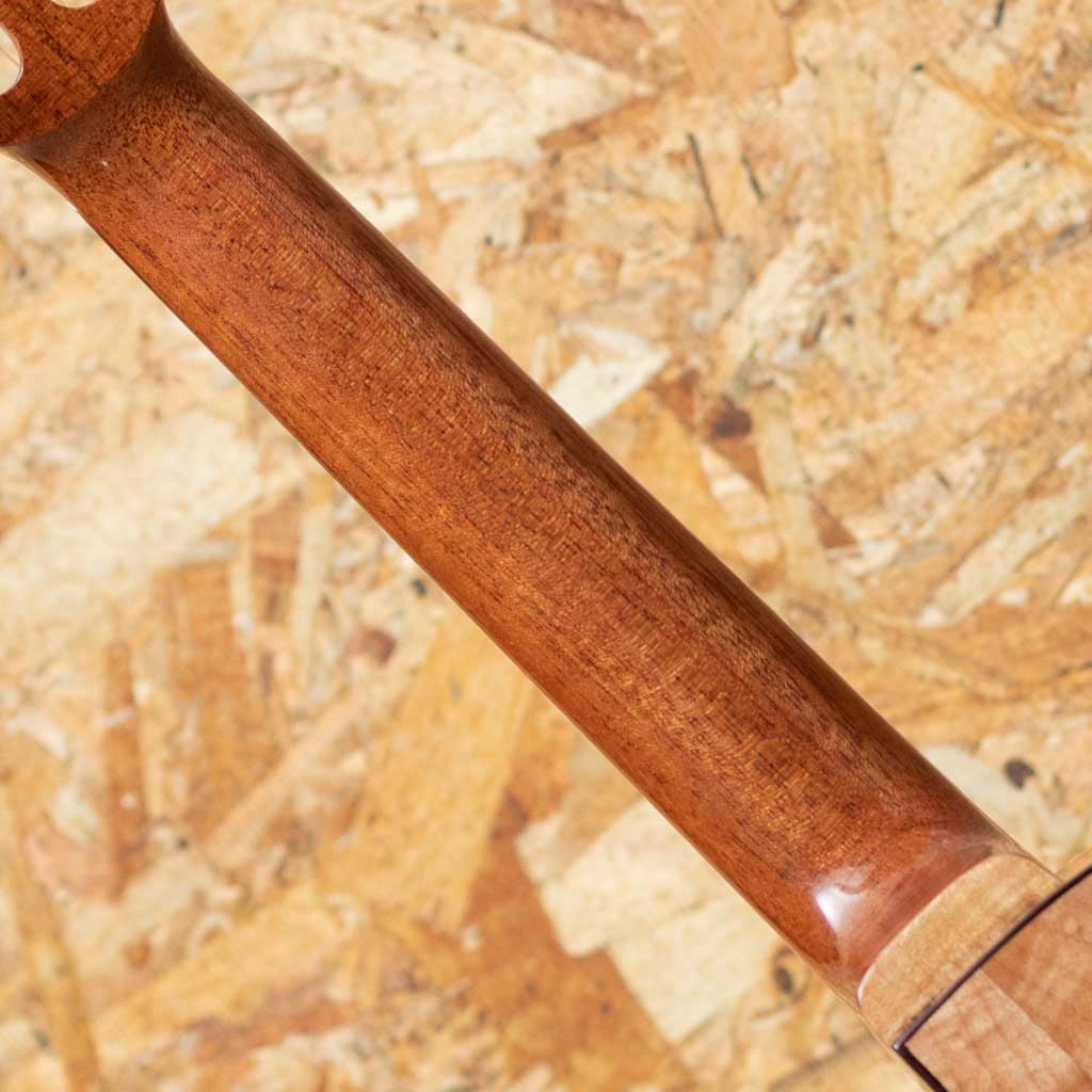 CBDMP-LN Concert Semi Long Neck