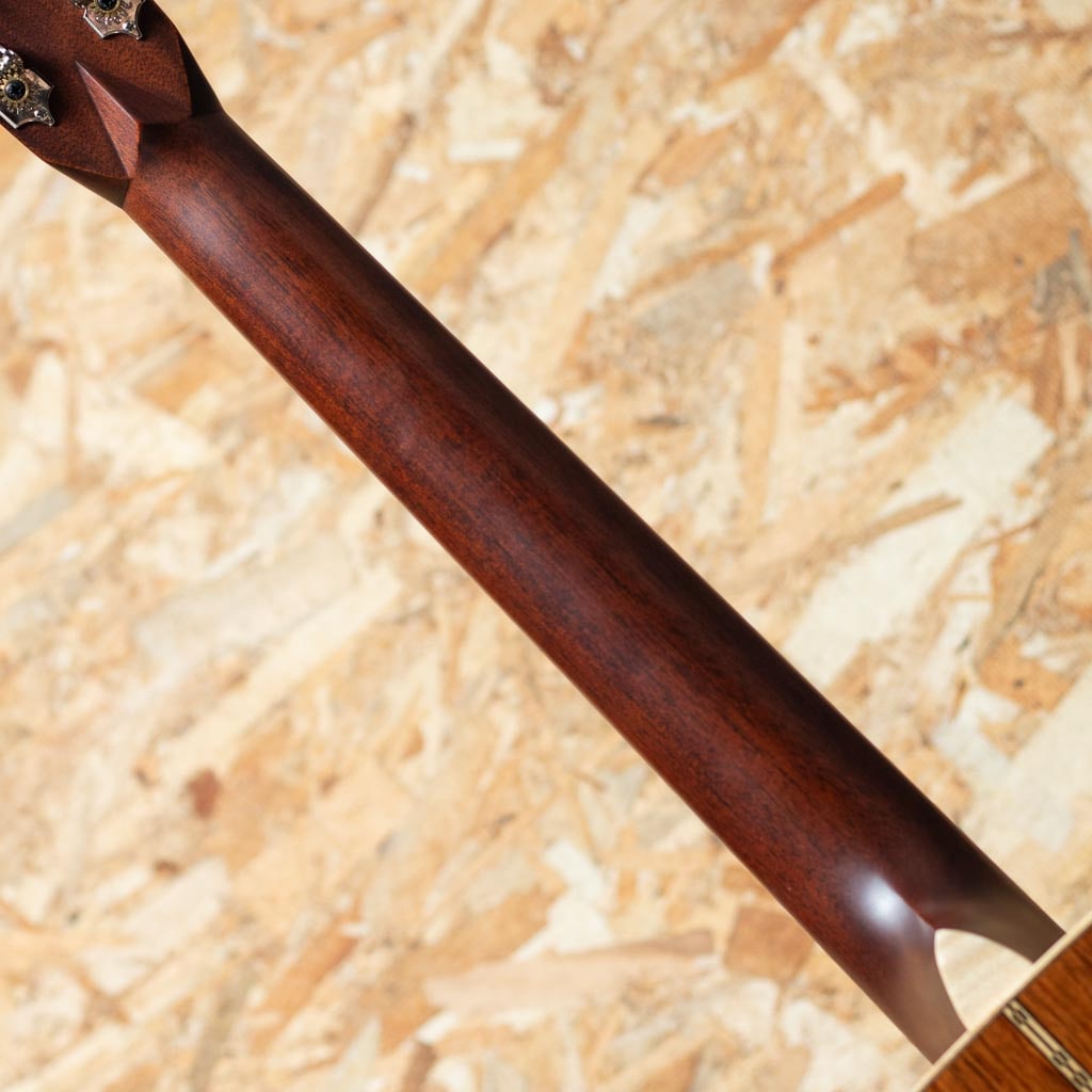 CTM OM-28 Adirondack Spruce x Guatemalan Rosewood 2019