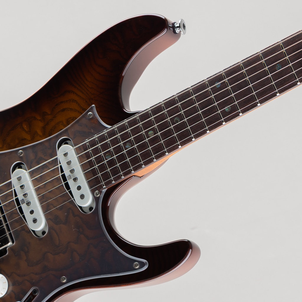 AZ2204NJA / Tobacco Sunburst