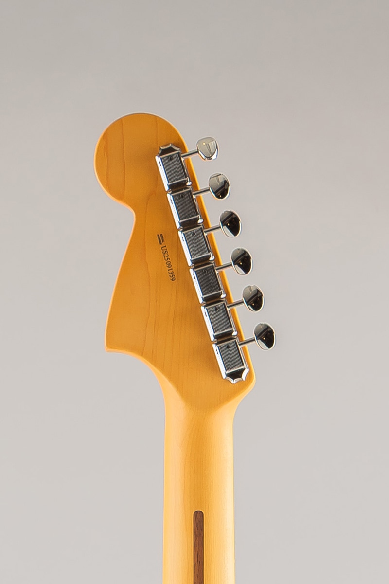 American Professional Classic Jaguar /Faded Sherwood Green Metallic/Rosewood Fingerboard