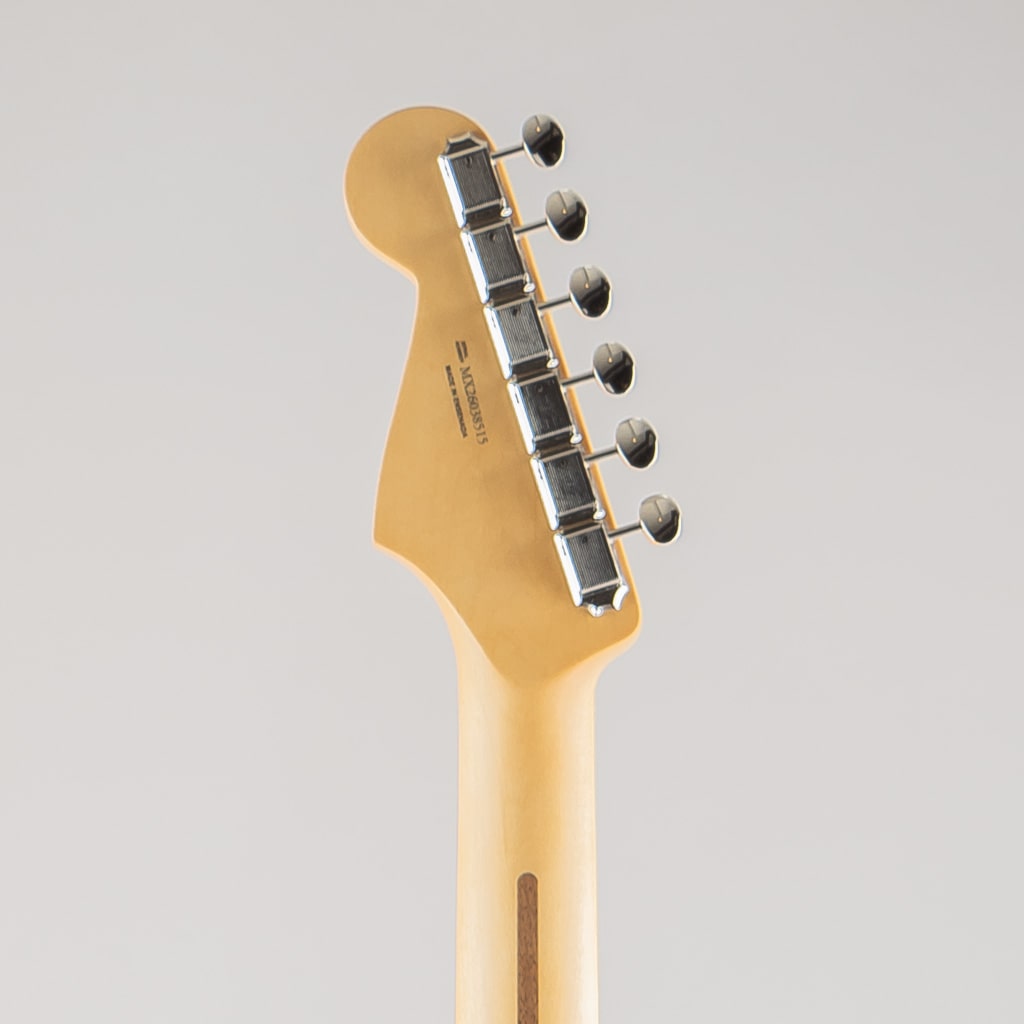 Limited Edition Player II Stratocaster, Rosewood Fingerboard, 3-Color Sunburst 3-Color Sunburst_Tortoise アメリカ村店