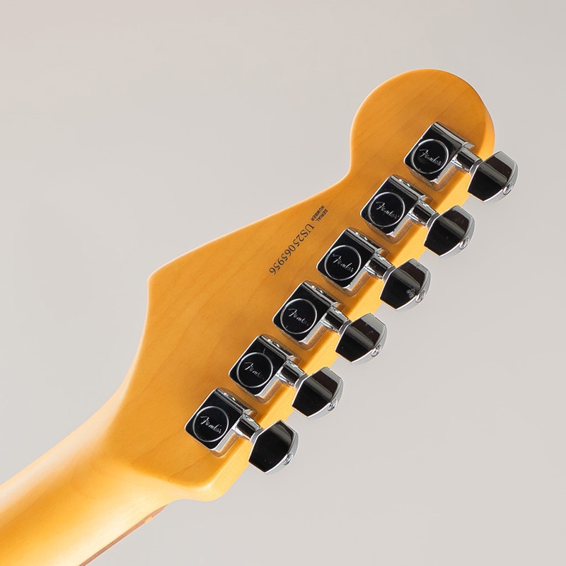 American Professional II Stratocaster /Olympic White/Rosewood Fingerboard