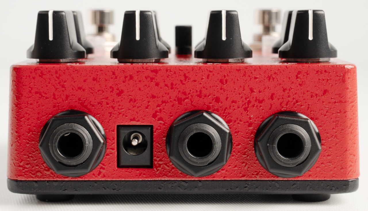 BRICK DRIVE “BDI-1/Bass Drive Preamp + D.I.”