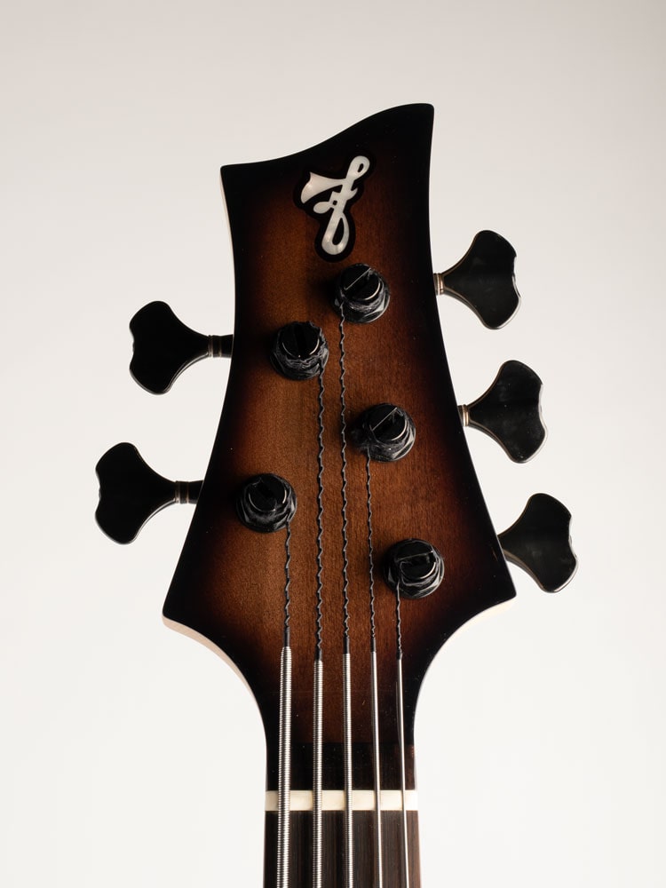 BN5 / Antique Brown