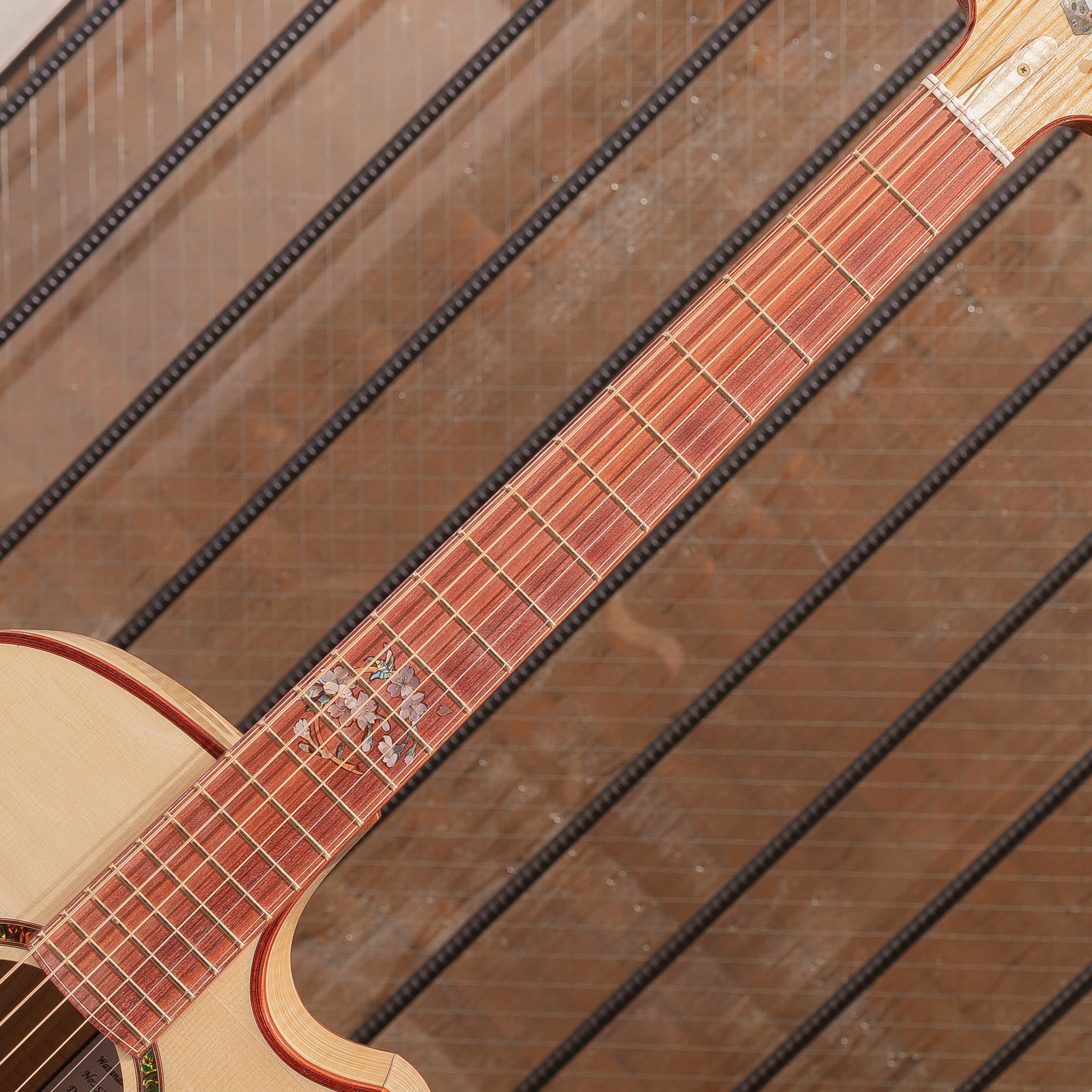 Watanabe Kazumi Model Curly White Ash -30th Anniversary-