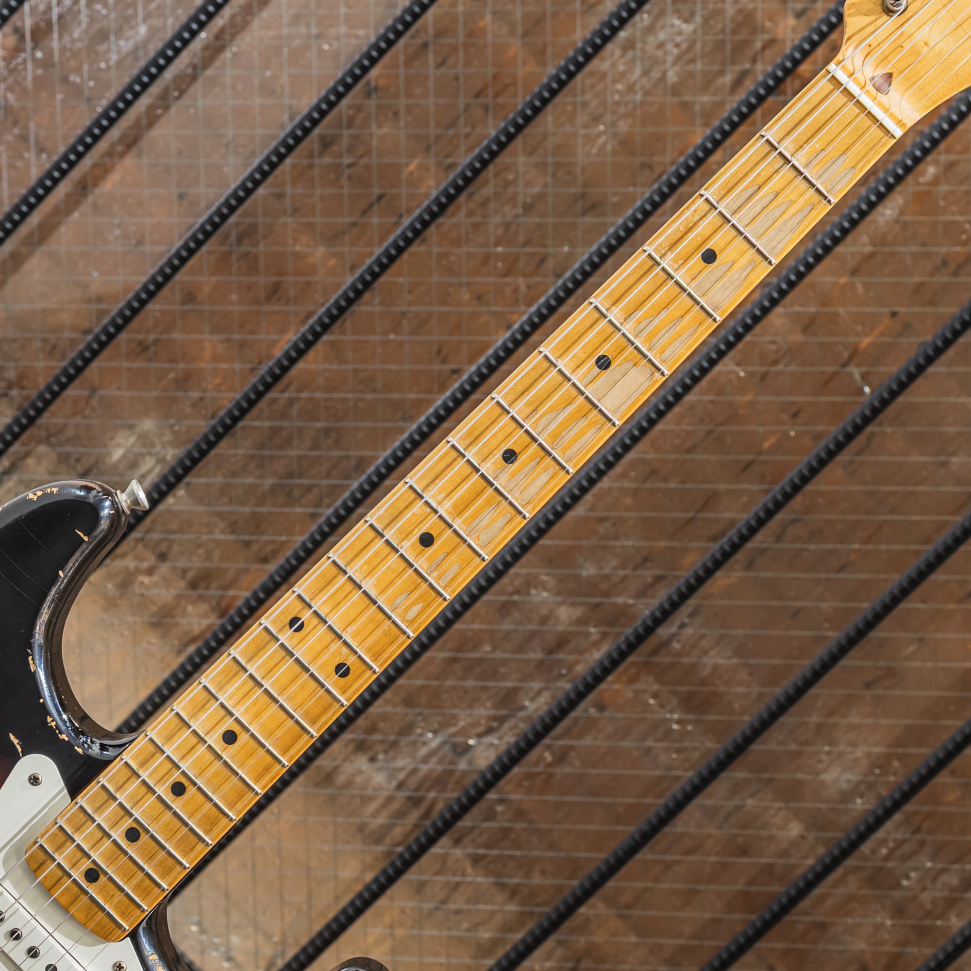 Contour Whiteguard "Ash Body" Two Tone Burst Road Killed