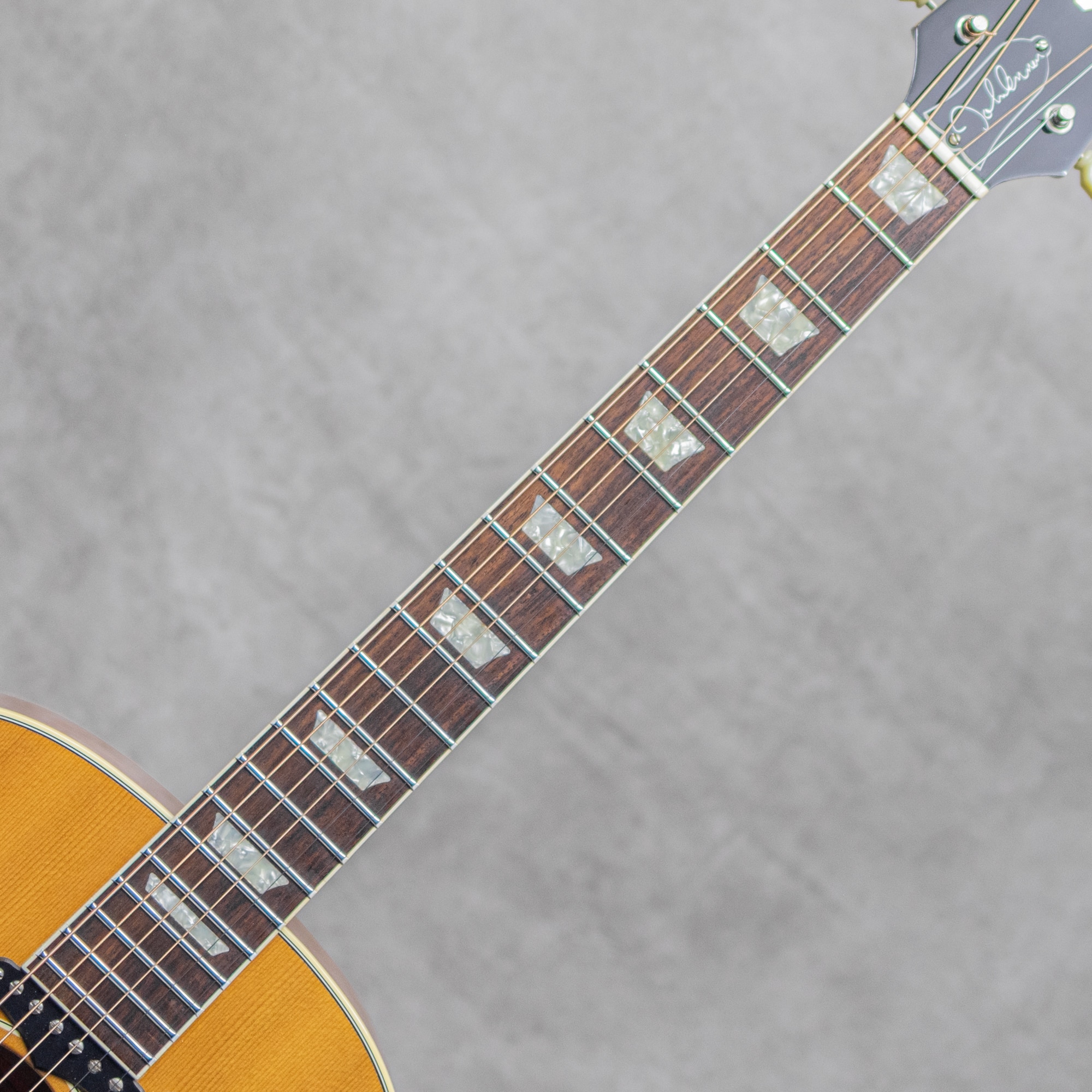 J-160E John Lennon Peace Model / 2006: アコースティックギター