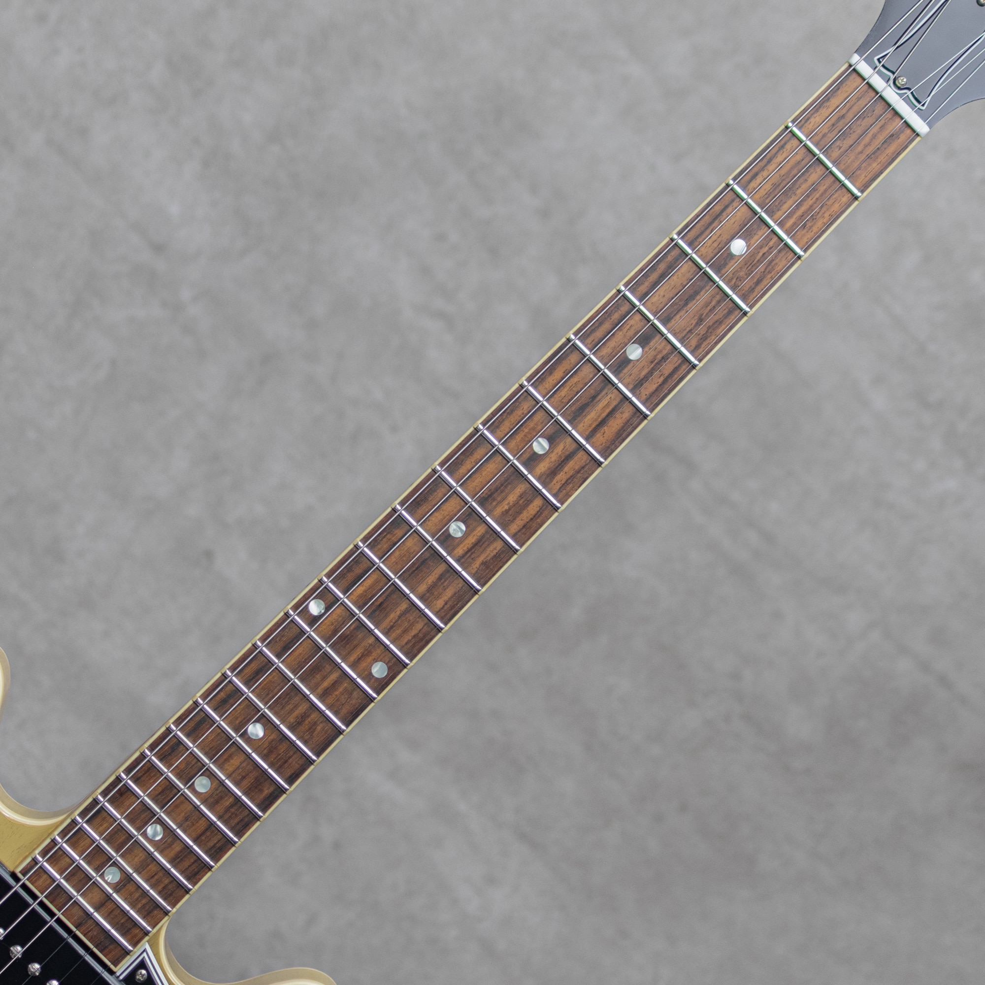 CS-336 Mahogany TV Yellow / 2017