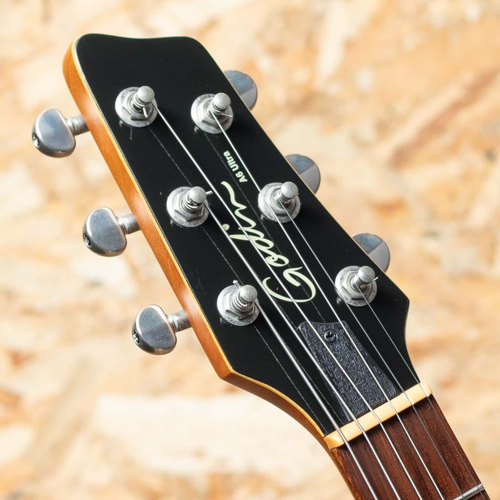 A6 Ultra Black HG 2017