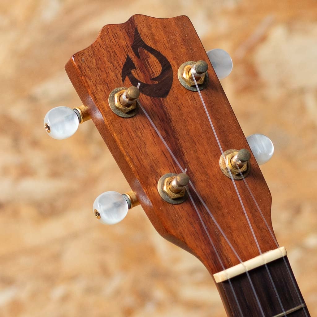 Hawaiian Koa Tenor 2004