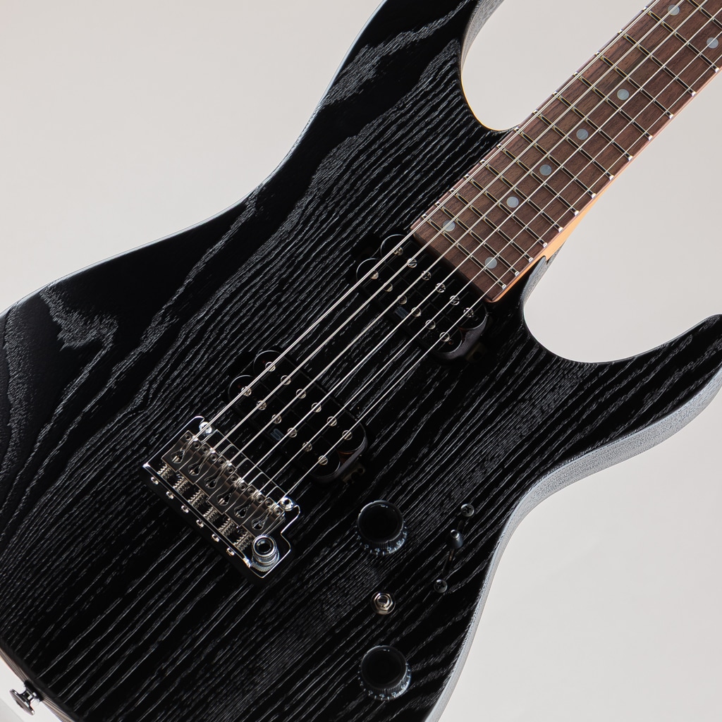 AZ2402AR / Coarse Grain Black Flat