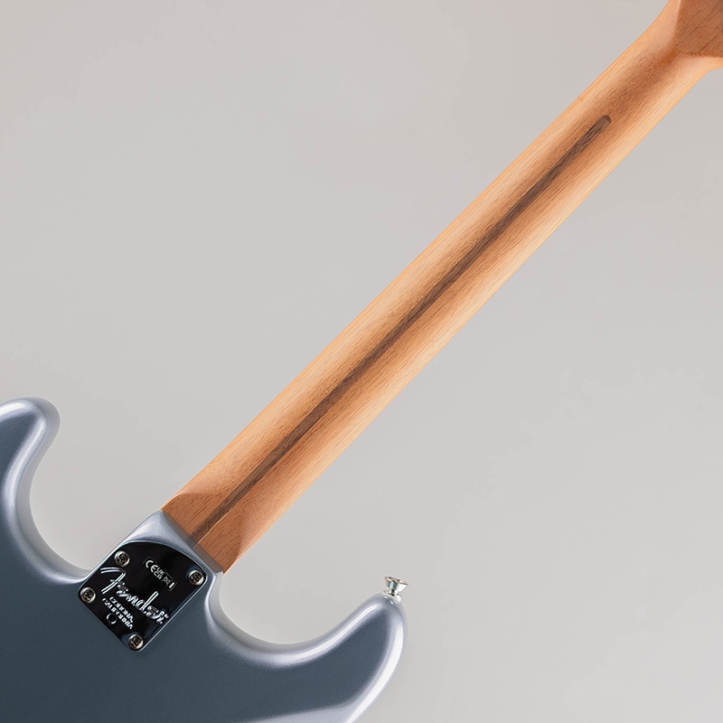 American Professional II Stratocaster HH/Ice Blue Metallic/Rosewood Fingerboard