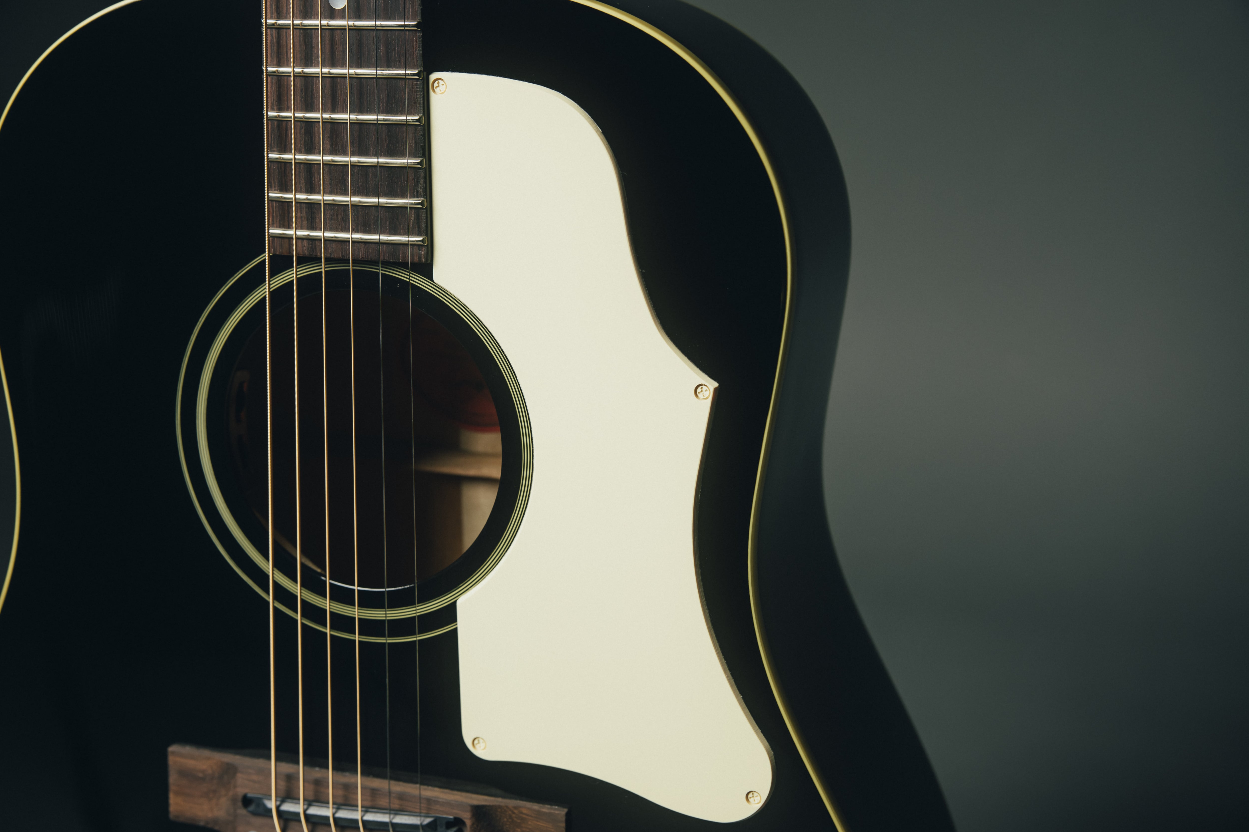 Inspired By Gibson Custom Kazuyoshi Saito J-45 2026