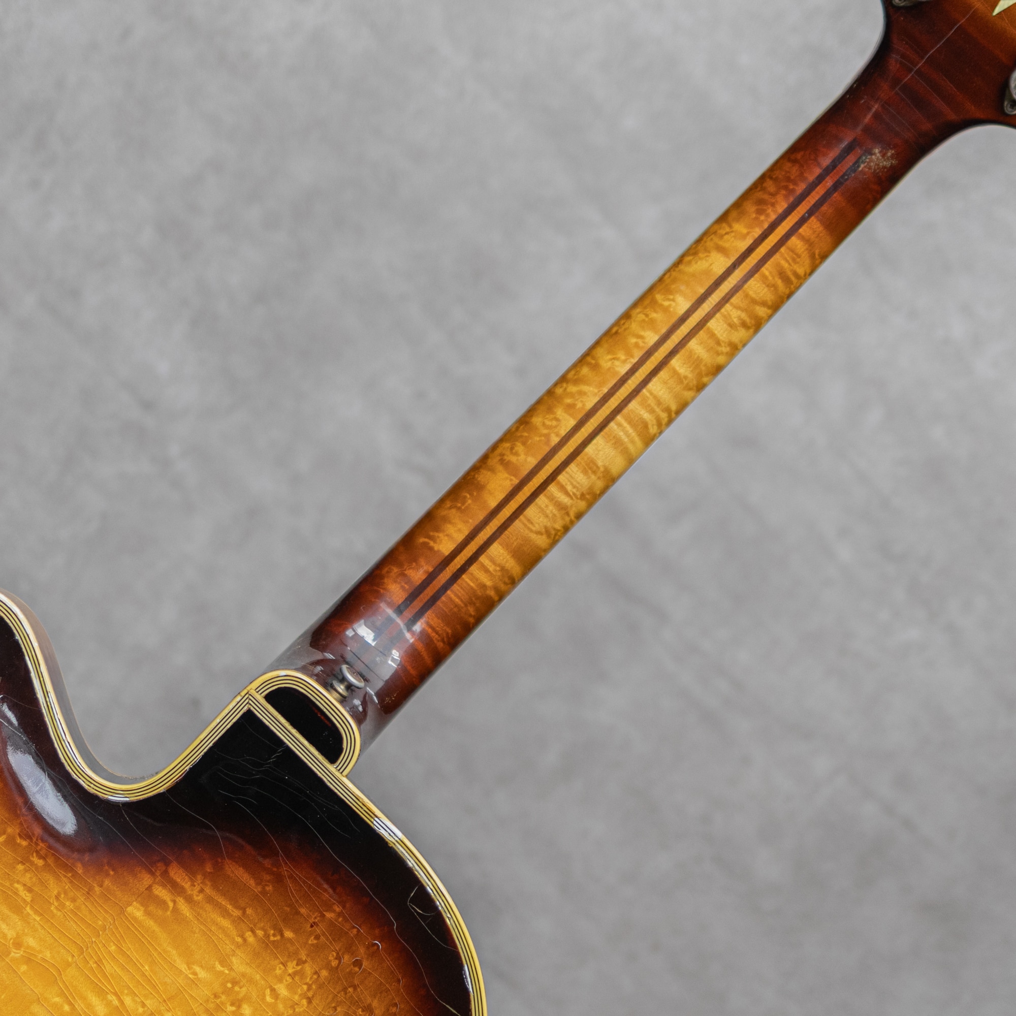 17inch Archtop / 1971