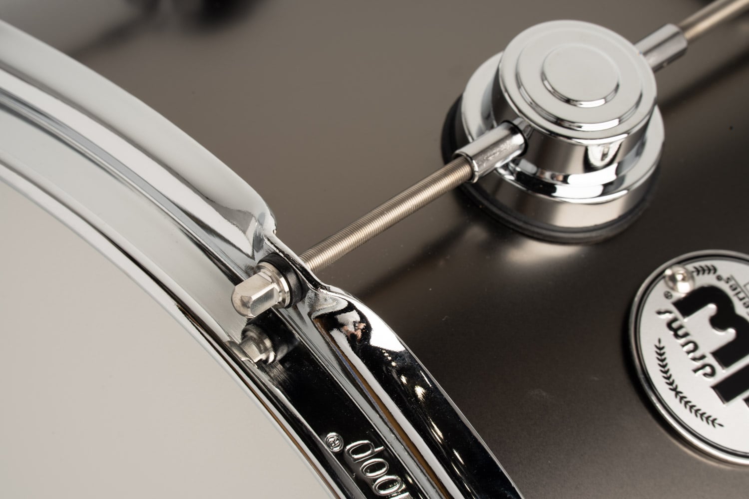 DRVD6514SVCBK Collector's Metal Snare / Satin Black Over Brass