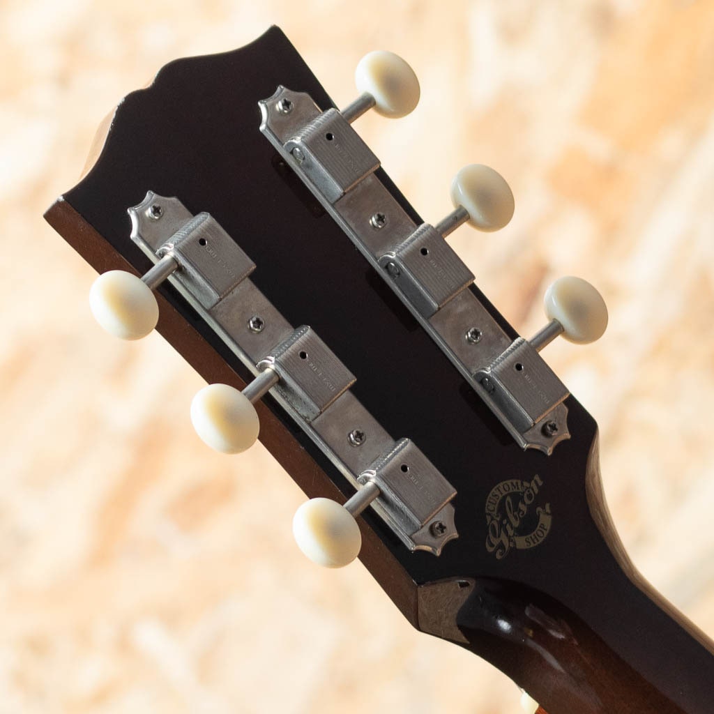 1940s LG-2 2011