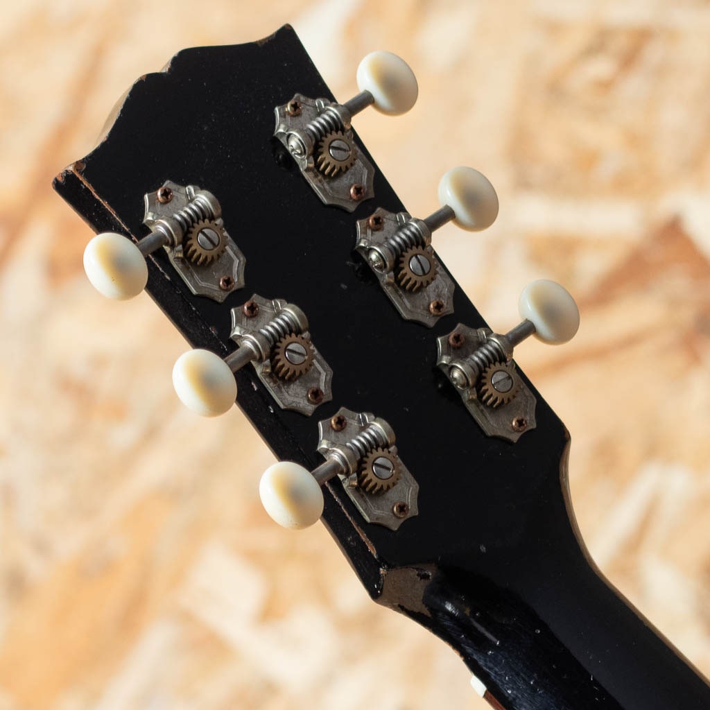 Murphy Lab 1942 Banner Southern Jumbo Light Aged VS