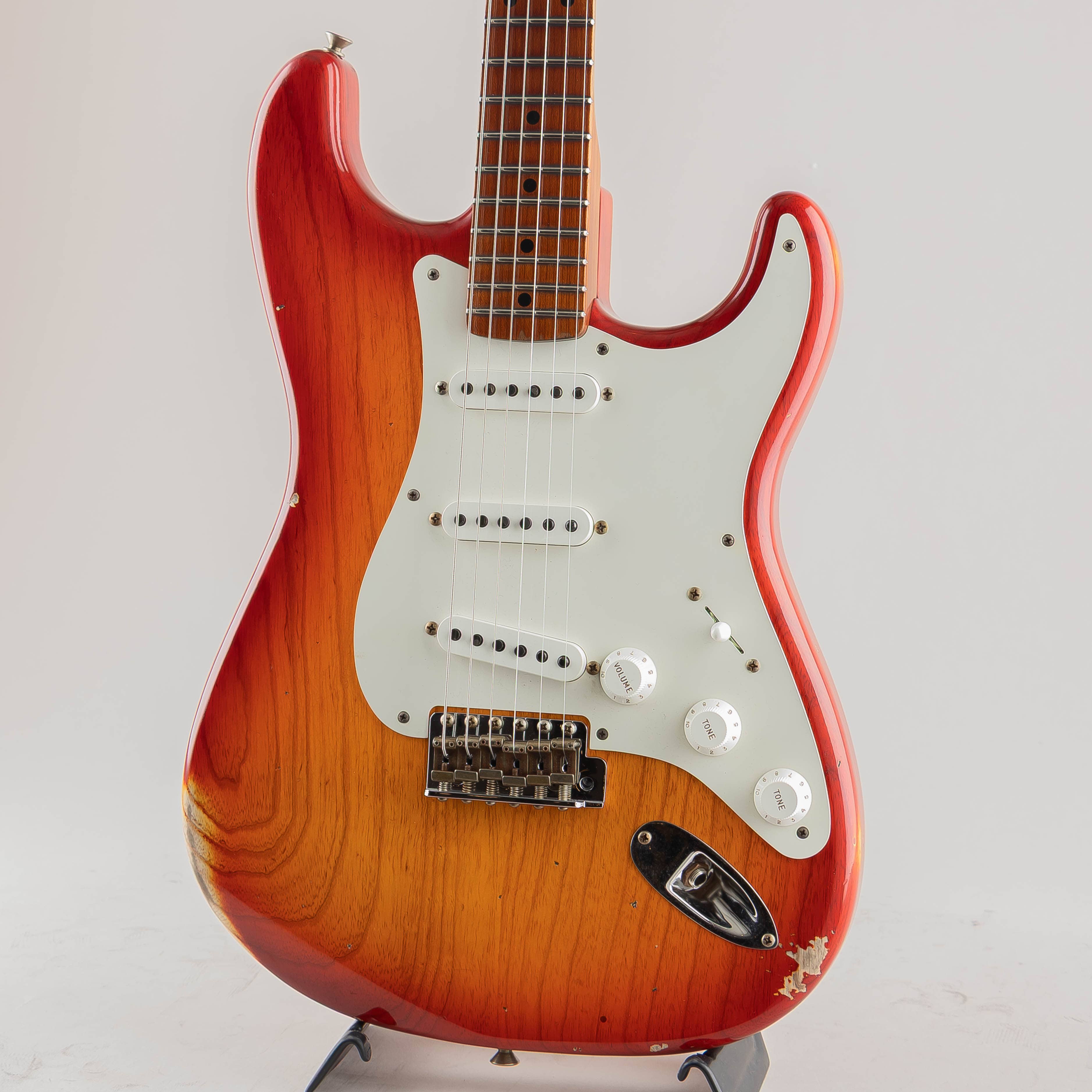 Limited 50s Dualmag II Stratocaster Relic/Aged Cherry Sunburst