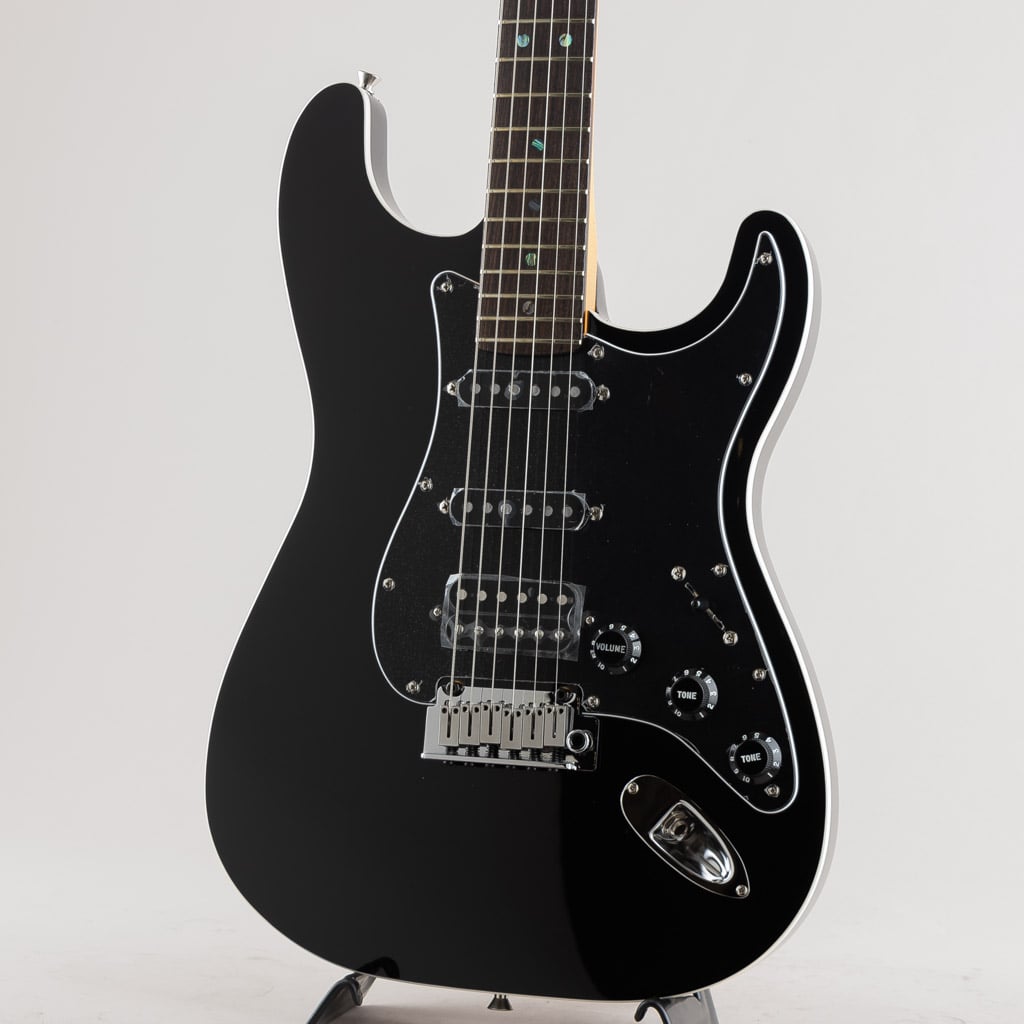 Made in Japan Limited Active Modern Stratocaster HSS, Rosewood Fingerboard, Black