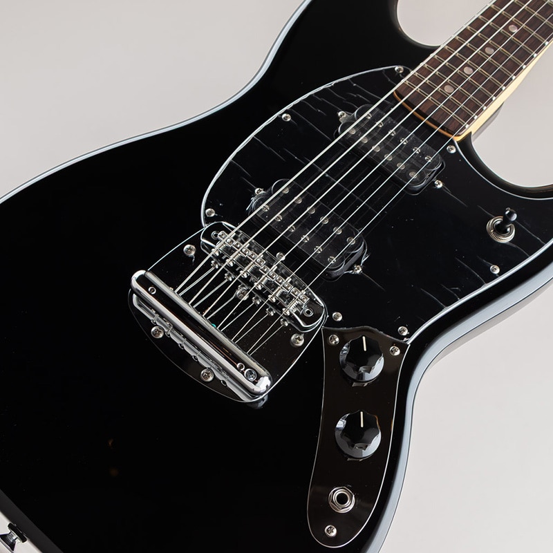 Chilli Beans. Moto Mustang /Black/Rosewood Fingerboard