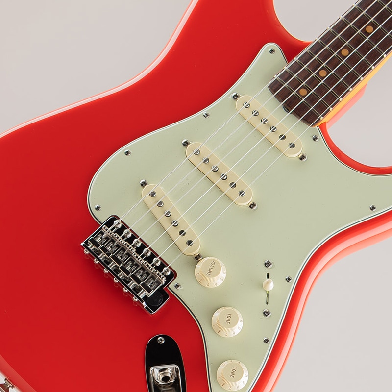 Limited Edition American Vintage II 1961 Stratocaster 3A Flame Maple Neck/Fiesta Red/Rosewood Fingerboard