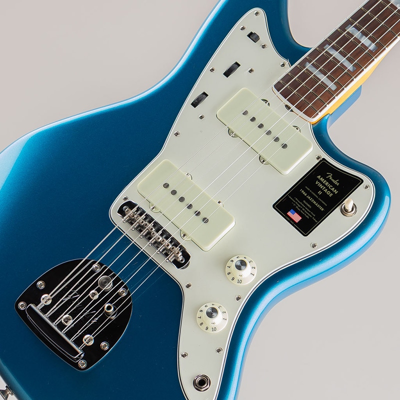 American Vintage II 1966 Jazzmaster/Lake Placid Blue/Rosewood Fingerboard