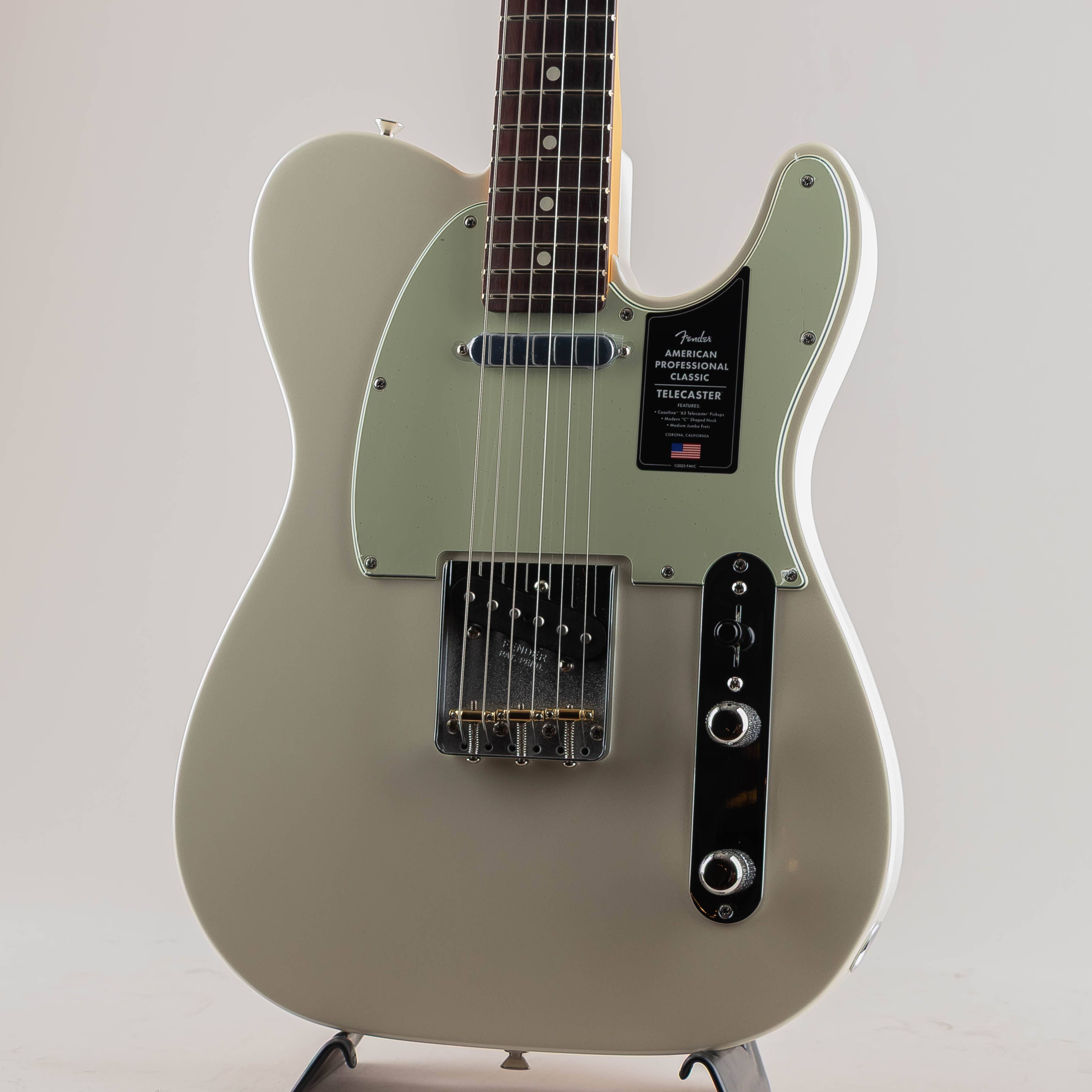 Limited Edition American Professional Classic Telecaster /Olympic Pearl/Rosewood Fingerboard