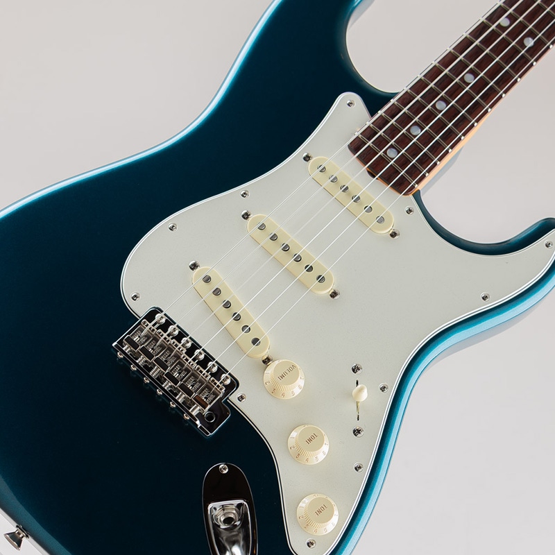 FENDER Takashi Kato Stratocaster 未使用品 Fender Takashi kato Stratocaster® Rosewood Paradise Blue