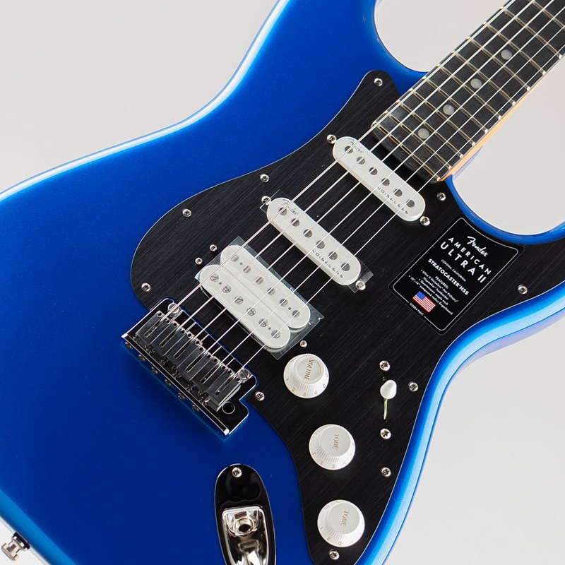 American Ultra II Stratocaster HSS/Noble Blue/Ebony Fingerboard