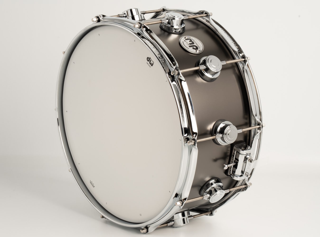 DRVD6514SVCBK Collector's Metal Snare / Satin Black Over Brass