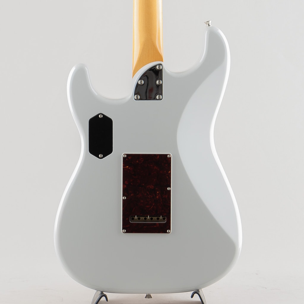 Made in Japan Limited Active Modern Stratocaster, Rosewood Fingerboard, Feather Gray