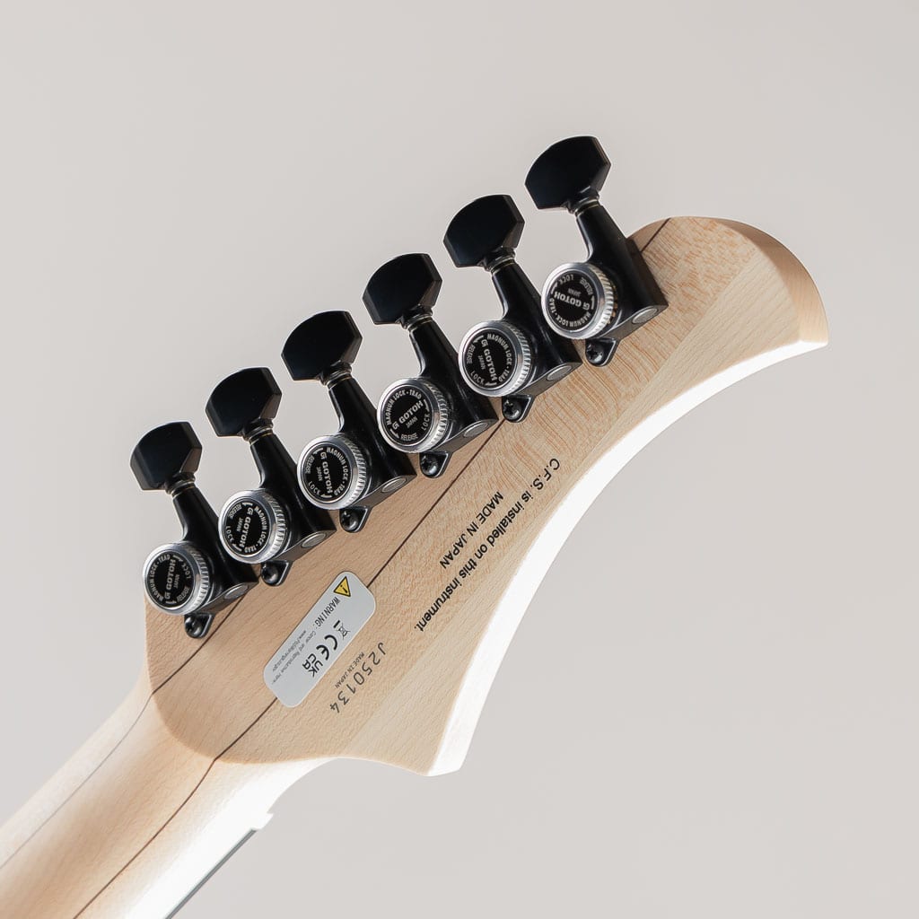 JMY2-ASH-E / Open Pore Black