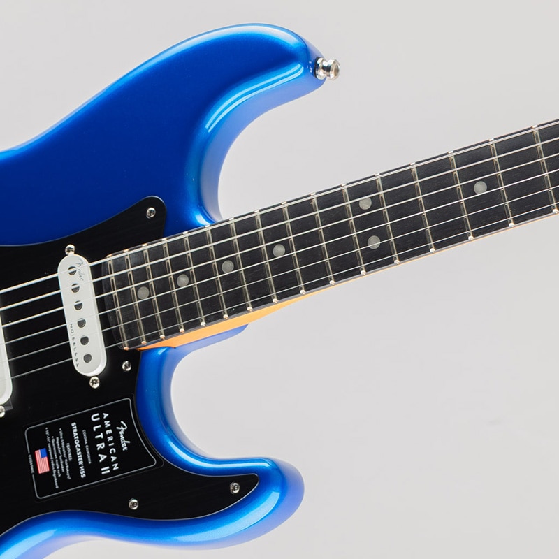 American Ultra II Stratocaster HSS/Noble Blue/Ebony Fingerboard