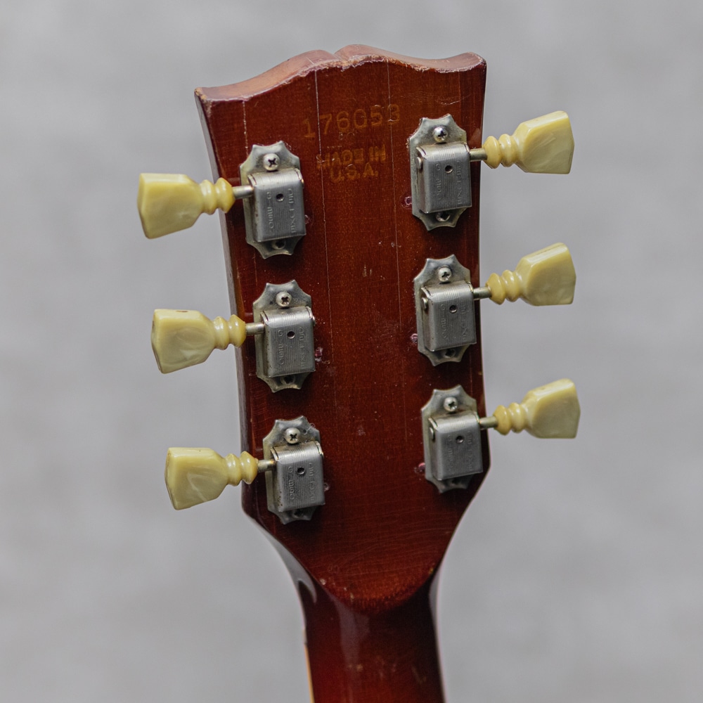 Les Paul Deluxe Cherry Sunburst / Early 1970s