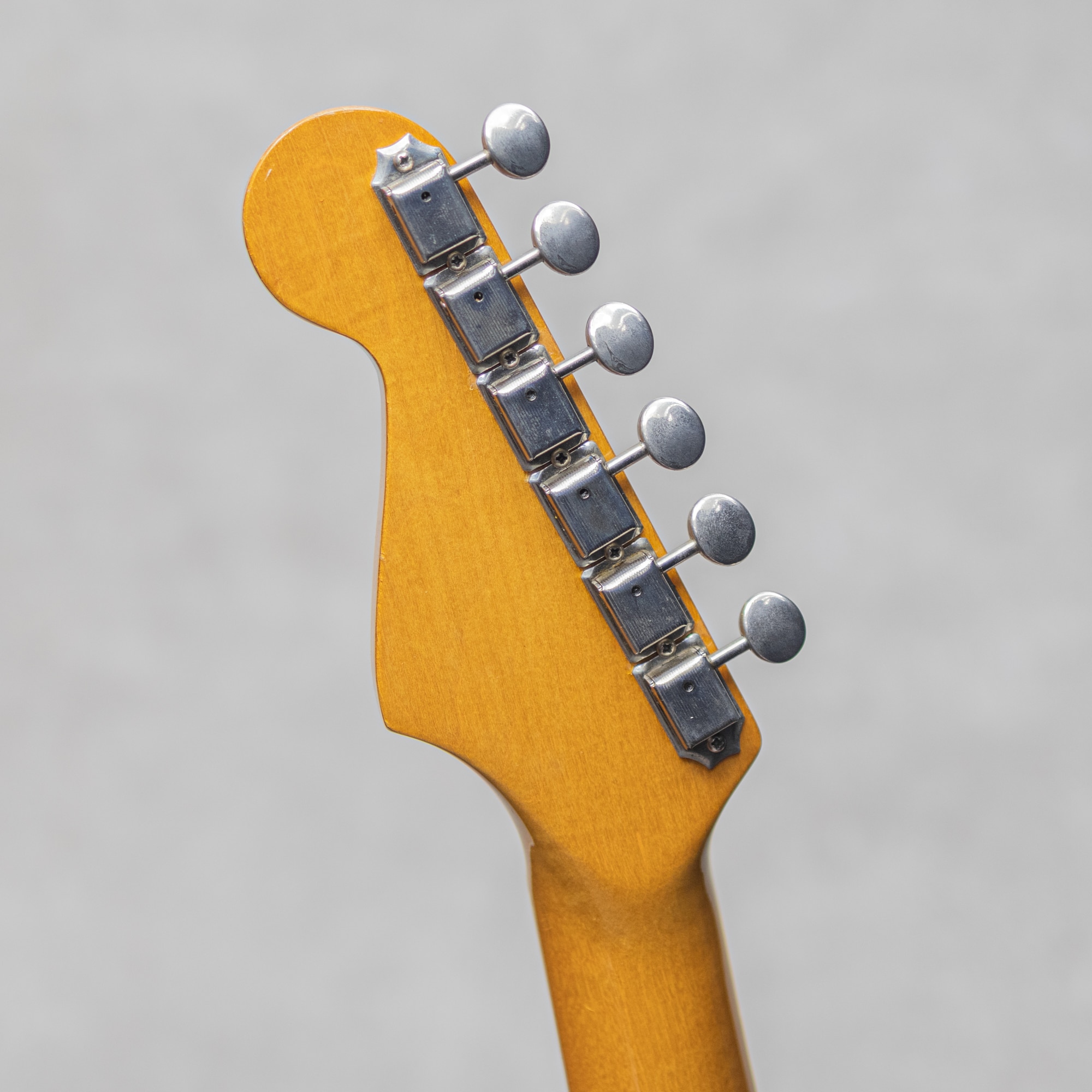 Vintage '57 Stratocaster Sunburst 2-Color Sunburst / 1982