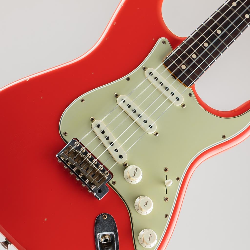 Limited Edition 62/63 Stratocaster Journeyman Relic Aged