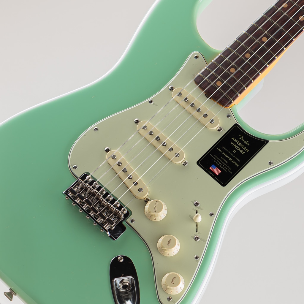 American Vintage II 1961 Stratocaster /Surf Green/Rosewood Fingerboard